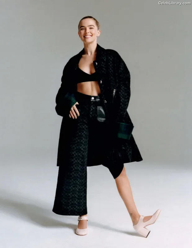 Zoey Deutch photo 5 of 1461