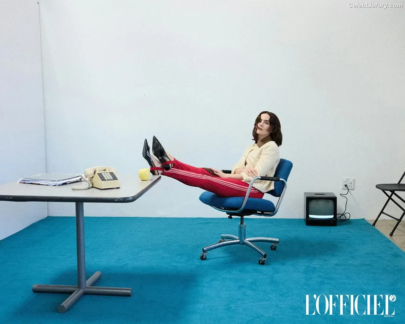 Zoey Deutch photo 20 of 1461