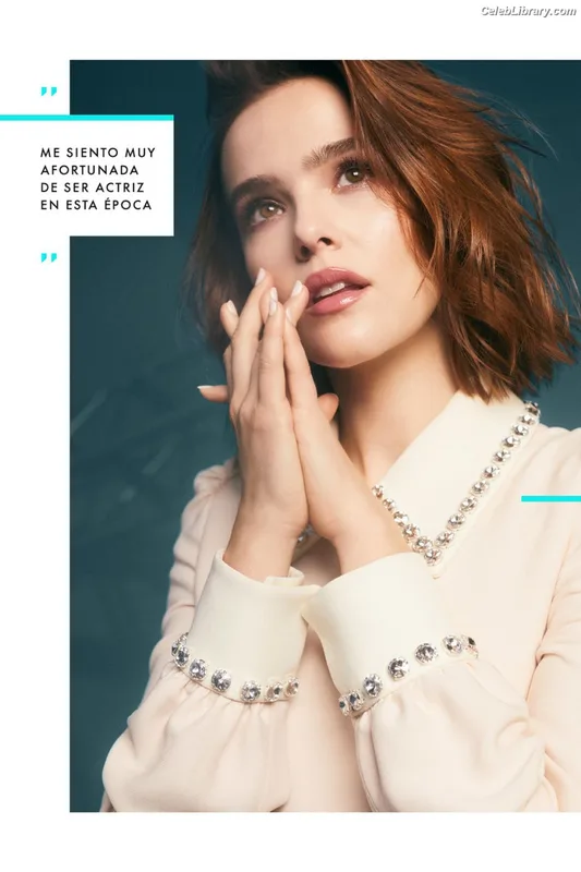Zoey Deutch photo 21 of 1461