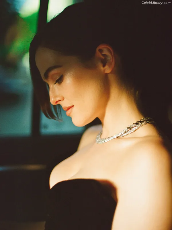 Zoey Deutch photo 20 of 1461