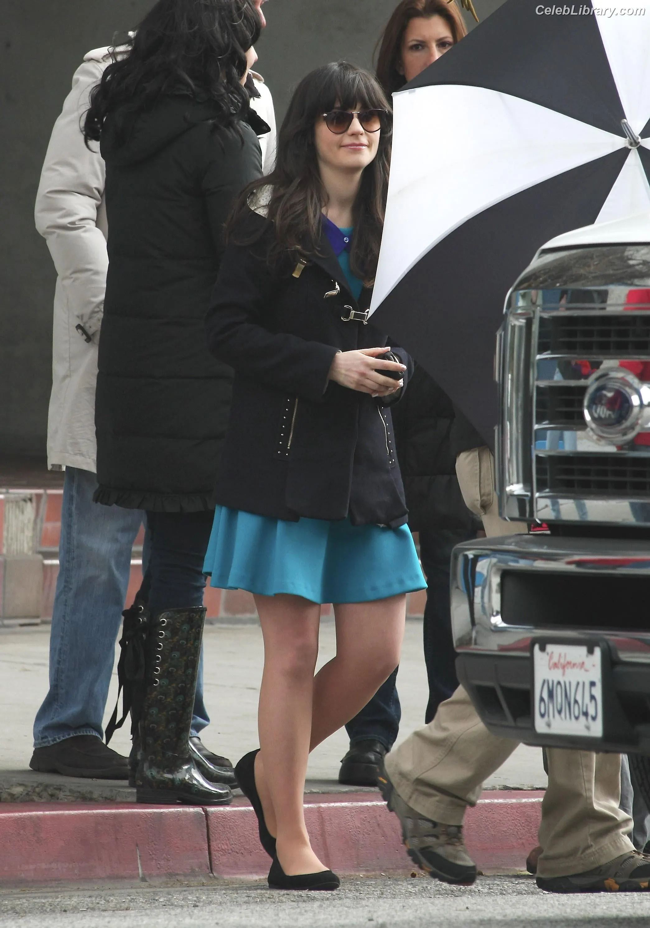 Zooey Deschanel photo 6 of 372