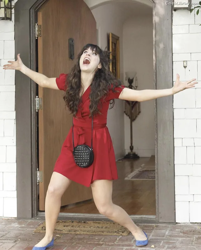 Zooey Deschanel photo 19 of 371